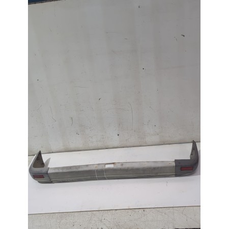 Recambio de paragolpes trasero para ford fiesta ii (fbd) 1.1 (fbd) referencia OEM IAM 84FB17A895AA/84FB17A894AA  