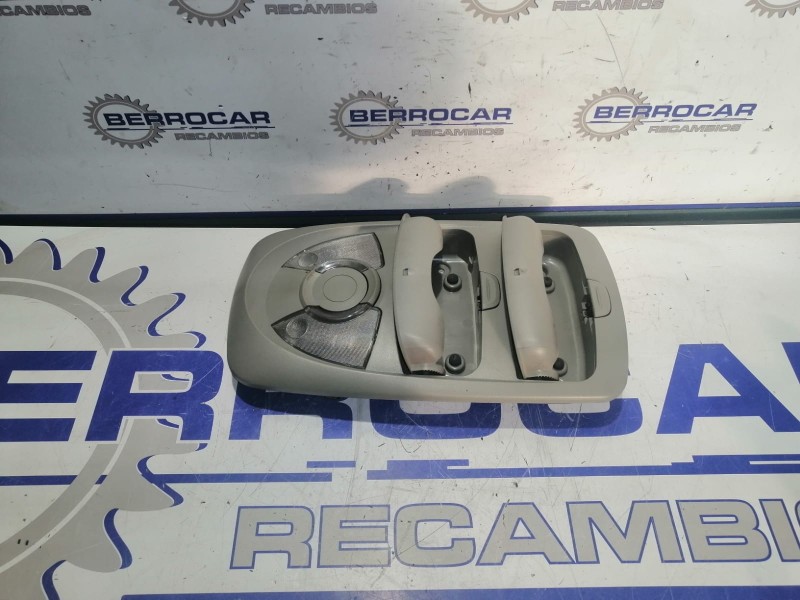 Recambio de luz interior para ssangyong kyron 2.0 referencia OEM IAM 7765009000  