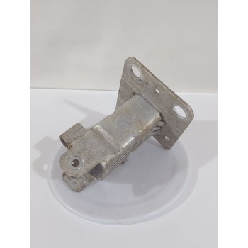 PUNTERA PARAGOLPES DELANTERA DERECHA 8200011107J 
