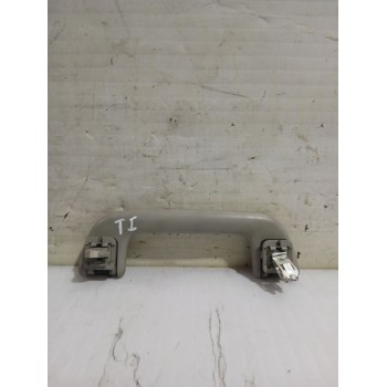 Recambio de asidero techo trasero izquierdo para toyota auris (_e15_) 1.33 dual-vvti (nre150_) referencia OEM IAM 7461005140B0  