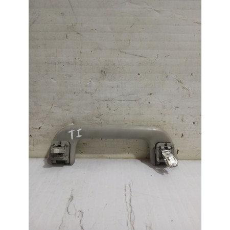 Recambio de asidero techo trasero izquierdo para toyota auris (_e15_) 1.33 dual-vvti (nre150_) referencia OEM IAM 7461005140B0  