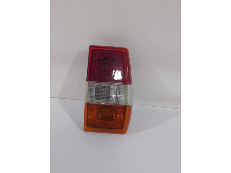 Recambio de piloto trasero derecho para ford fiesta ii (fbd) 1.1 (fbd) referencia OEM IAM P1388D  