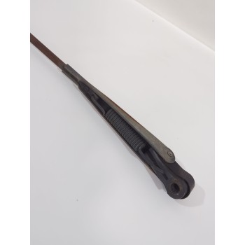 Recambio de brazo limpia delantero derecho para ford fiesta ii (fbd) 1.1 (fbd) referencia OEM IAM 84FG17526AAA  