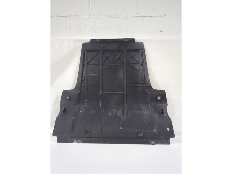 Recambio de cubrecarter para renault megane ii (bm0/1_, cm0/1_) 1.4 16v (bm0b, cm0b) referencia OEM IAM 8200115689  