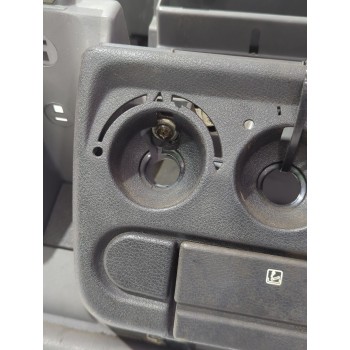 Recambio de salpicadero para ford fiesta ii (fbd) 1.1 (fbd) referencia OEM IAM 84FG18490CA  
