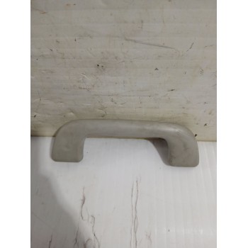 Recambio de asidero techo trasero izquierdo para toyota auris (_e15_) 1.33 dual-vvti (nre150_) referencia OEM IAM 7461005140B0  