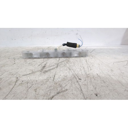 Recambio de luz central de freno para toyota auris (_e15_) 1.6 (zre151_) referencia OEM IAM 11959  