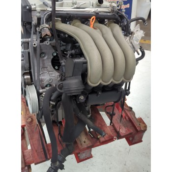 Recambio de motor completo para audi a4 b6 (8e2) 2.0 referencia OEM IAM 06B100098CV  