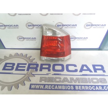 Recambio de piloto trasero derecho para opel vectra c berlina 1.9 cdti cat (z 19 dtl) referencia OEM IAM 13131002  