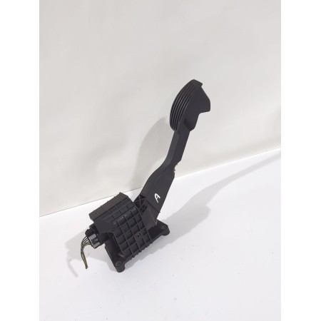 Recambio de pedal acelerador para ford ka (ru8) 1.3 tdci referencia OEM IAM C497 /24765  