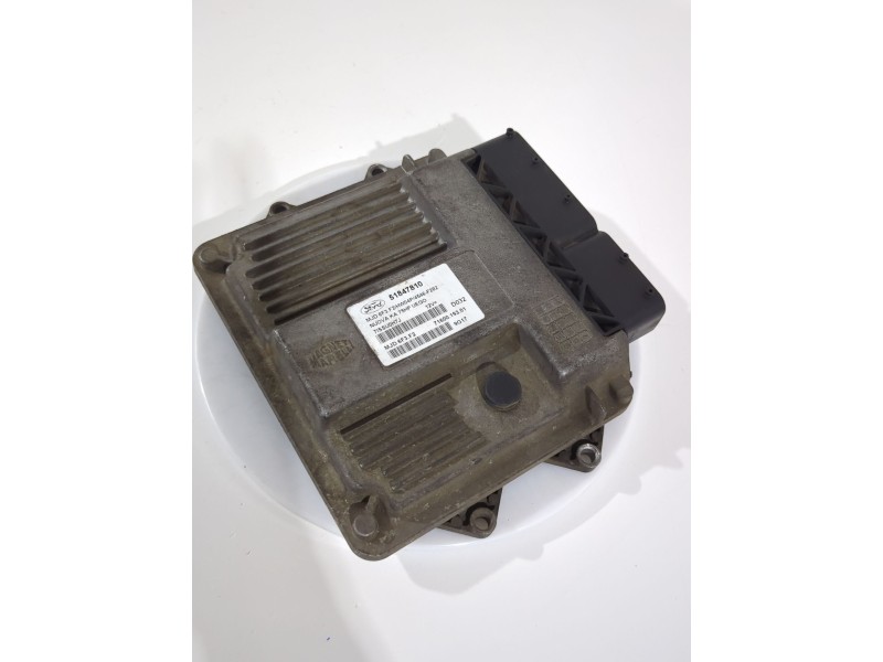 Recambio de centralita motor uce para ford ka (ru8) 1.3 tdci referencia OEM IAM 51847810  