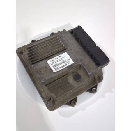 Recambio de centralita motor uce para ford ka (ru8) 1.3 tdci referencia OEM IAM 51847810  