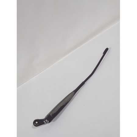 Recambio de brazo limpia delantero izquierdo para ford ka (ru8) 1.3 tdci referencia OEM IAM B420DLHD  