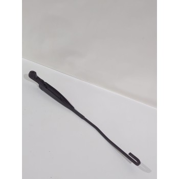 Recambio de brazo limpia delantero izquierdo para ford ka (ru8) 1.3 tdci referencia OEM IAM B420DLHD  