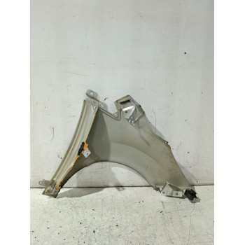 Recambio de aleta delantera izquierda para ford ka (ru8) 1.3 tdci referencia OEM IAM 1673512  