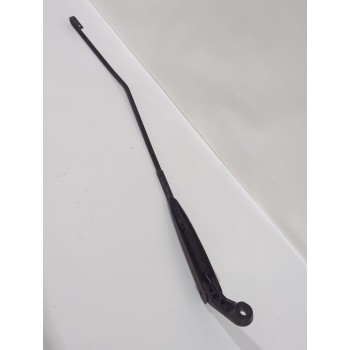 Recambio de brazo limpia delantero derecho para ford ka (ru8) 1.3 tdci referencia OEM IAM B420PLHD  