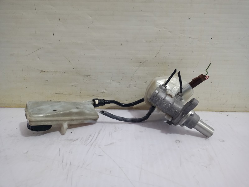 Recambio de bomba freno para citroën c4 sedan collection referencia OEM IAM 0204254242  