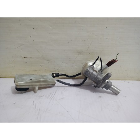 Recambio de bomba freno para citroën c4 sedan collection referencia OEM IAM 0204254242  