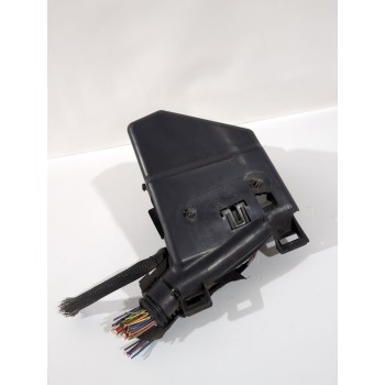 Recambio de caja reles / fusibles para ford ka (ru8) 1.3 tdci referencia OEM IAM 51807660  