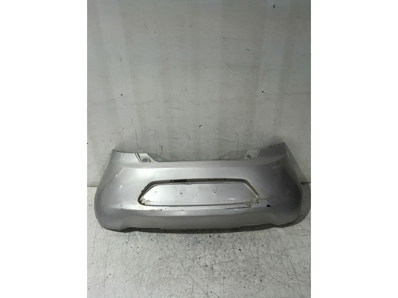 Recambio de paragolpes trasero para ford ka (ru8) 1.3 tdci referencia OEM IAM 1580749  