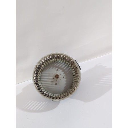 Recambio de motor calefaccion para ford ka (ru8) 1.3 tdci referencia OEM IAM 5A0231000  