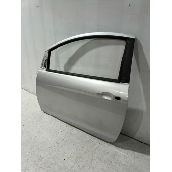 Recambio de puerta delantera izquierda para ford ka (ru8) 1.3 tdci referencia OEM IAM 1542365  