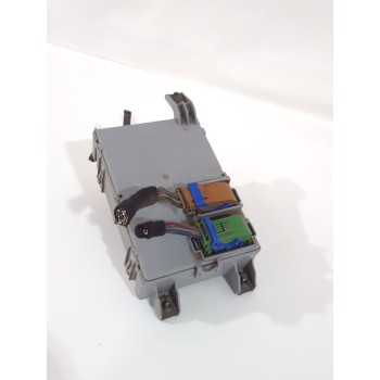 Recambio de caja reles / fusibles para ford ka (ru8) 1.3 tdci referencia OEM IAM 00517935210  