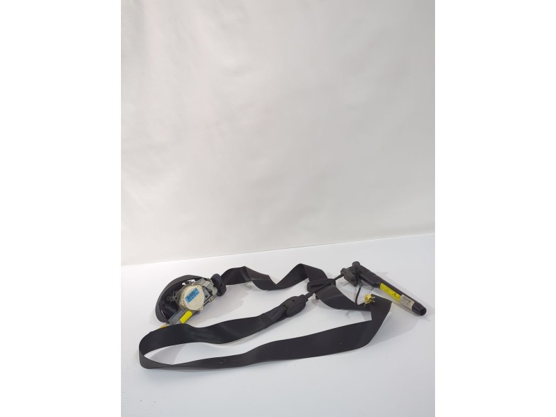 Recambio de cinturon seguridad delantero derecho para ford ka (ru8) 1.3 tdci referencia OEM IAM 07354984130/34081272B  