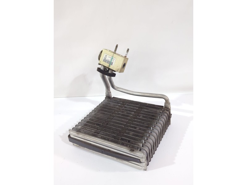 Recambio de evaporador aire acondicionado para ford ka (ru8) 1.3 tdci referencia OEM IAM 52257490/A310004E0A  