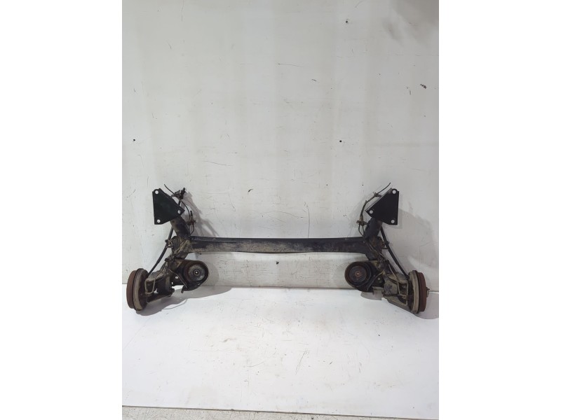 Recambio de puente trasero para ford ka (ru8) 1.3 tdci referencia OEM IAM 1639578  