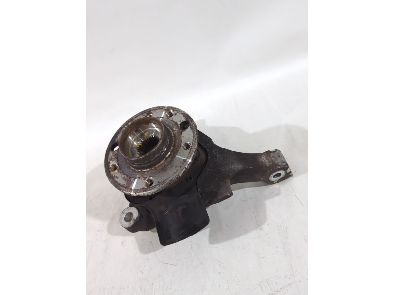 Recambio de mangueta delantera izquierda para opel vectra c (z02) 2.2 dti 16v (f69) referencia OEM IAM 24413032/90400271  