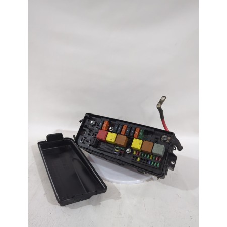 Recambio de caja reles / fusibles para opel vectra c (z02) 2.2 dti 16v (f69) referencia OEM IAM 519038004/13112918  