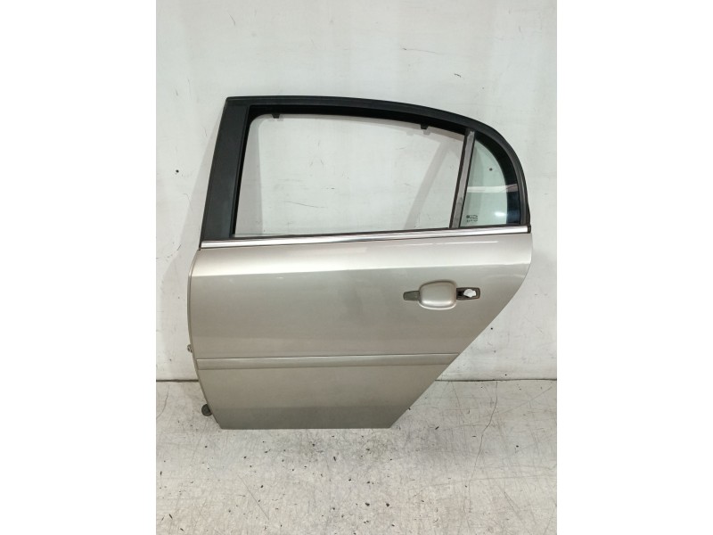 Recambio de puerta trasera izquierda para opel vectra c (z02) 2.2 dti 16v (f69) referencia OEM IAM 93175836  