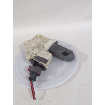 Recambio de motor elevalunas trasero derecho para opel vectra c (z02) 2.2 dti 16v (f69) referencia OEM IAM 24451522/24414777  