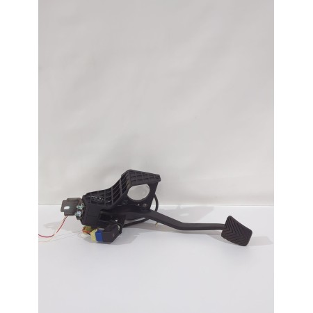 Recambio de pedal freno para hyundai i30 (fd) 1.4 referencia OEM IAM 328001H105  
