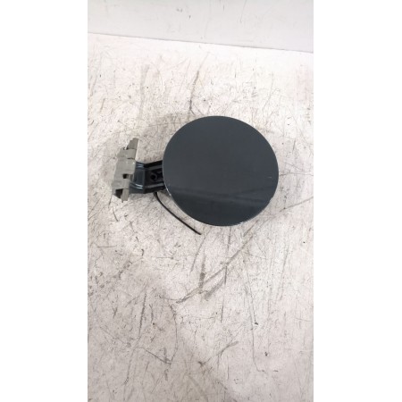 Recambio de tapa exterior combustible para toyota auris (_e15_) 1.6 (zre151_) referencia OEM IAM 7735002100  