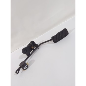 Recambio de pedal acelerador para hyundai i30 (fd) 1.4 referencia OEM IAM 327242H000  