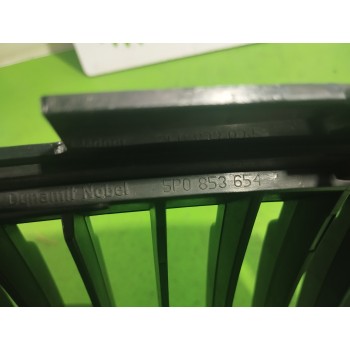 Recambio de rejilla delantera para seat altea xl (5p5) 1.9 tdi referencia OEM IAM 5P0853654  