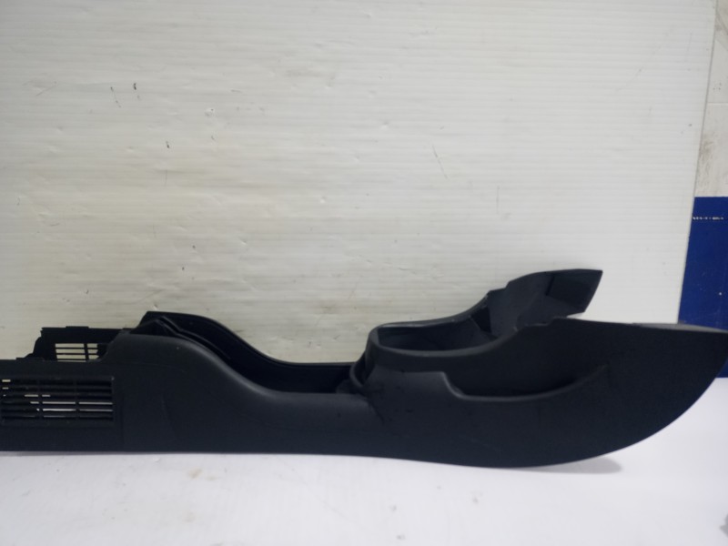 Recambio de consola central para citroën c4 sedan collection referencia OEM IAM 9681452977  