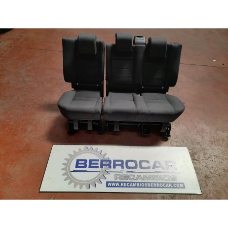 Recambio de asientos traseros para land rover discovery 2.7 td v6 cat referencia OEM IAM   