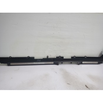 MOLDURA IZQUIERDA A1688211138 