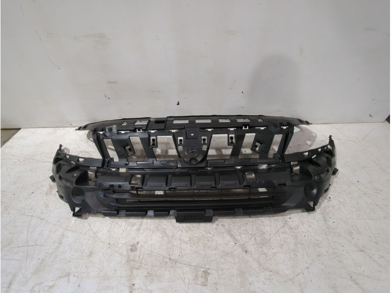 Recambio de soporte paragolpes delantero para peugeot rifter 1.5 bluehdi 100 referencia OEM IAM 9856168680  
