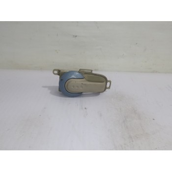 Recambio de maneta interior delantera derecha para nissan micra (k12e) acenta referencia OEM IAM 5010800154 / 5010800053  