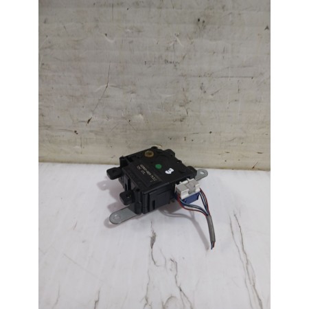 Recambio de motor apertura trampilla para toyota auris (_e15_) 1.33 dual-vvti (nre150_) referencia OEM IAM 0638000920  