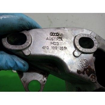 Recambio de soporte motor izquierdo para audi a6 berlina (4f2) 2.4 referencia OEM IAM 4F0199351H  