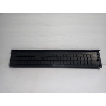 Recambio de moldura para peugeot 3008 style referencia OEM IAM 9684318477  