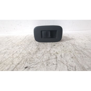 Recambio de mando elevalunas trasero izquierdo para toyota auris (_e15_) 1.6 (zre151_) referencia OEM IAM 8465612170  