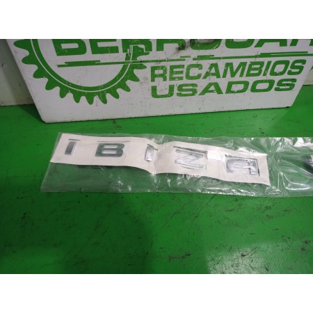 Recambio de emblema para seat ibiza (6l1) referencia OEM IAM 6L6853687  