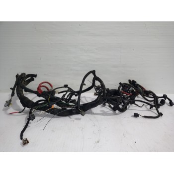 Recambio de cableado para renault trafic furgón l1h1 2,7t referencia OEM IAM 240118180R  
