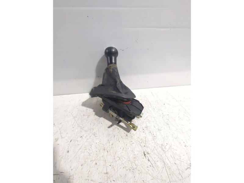Recambio de palanca cambio para volkswagen passat b5.5 (3b3) 1.9 tdi referencia OEM IAM 8D0711055AE  